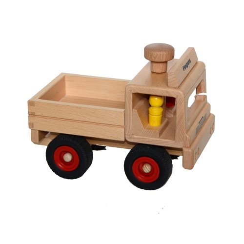 Camion grue Fagus 1032. Un véhicule de chantier en bois. Le jouet