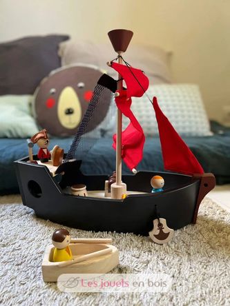 Mon 1er bateau de pirate en bois PT6114 Plan Toys 2